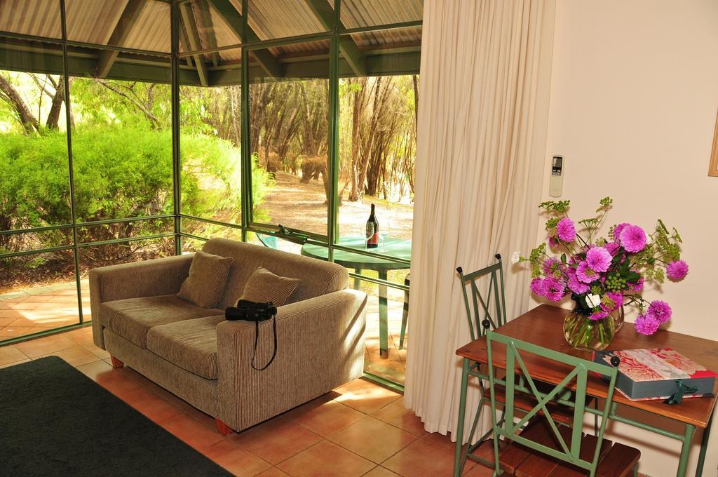 Waterfall Cottages Margaret River Room photo