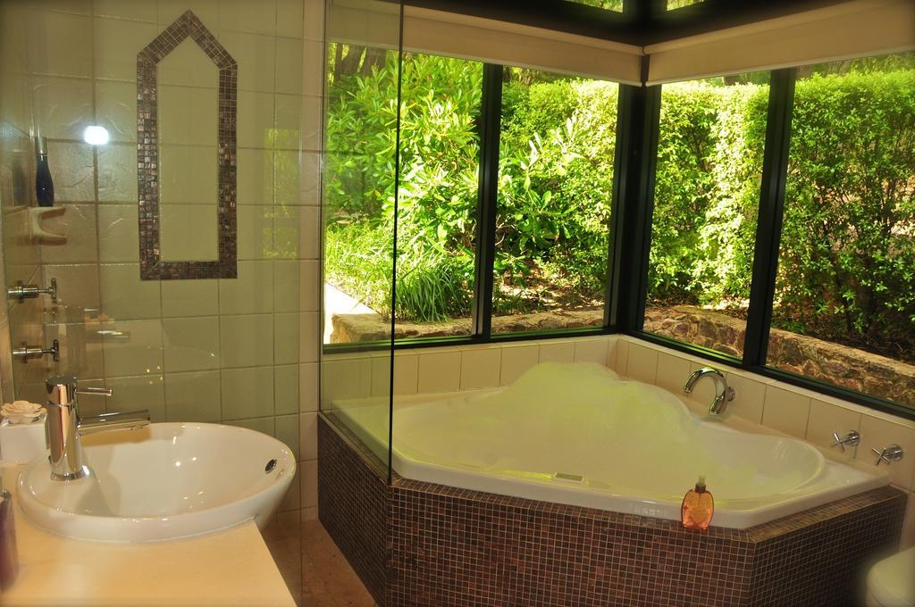 Waterfall Cottages Margaret River Room photo